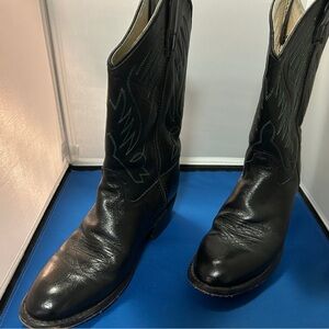 Old West Black Cowboy Boots Classic Leather Design